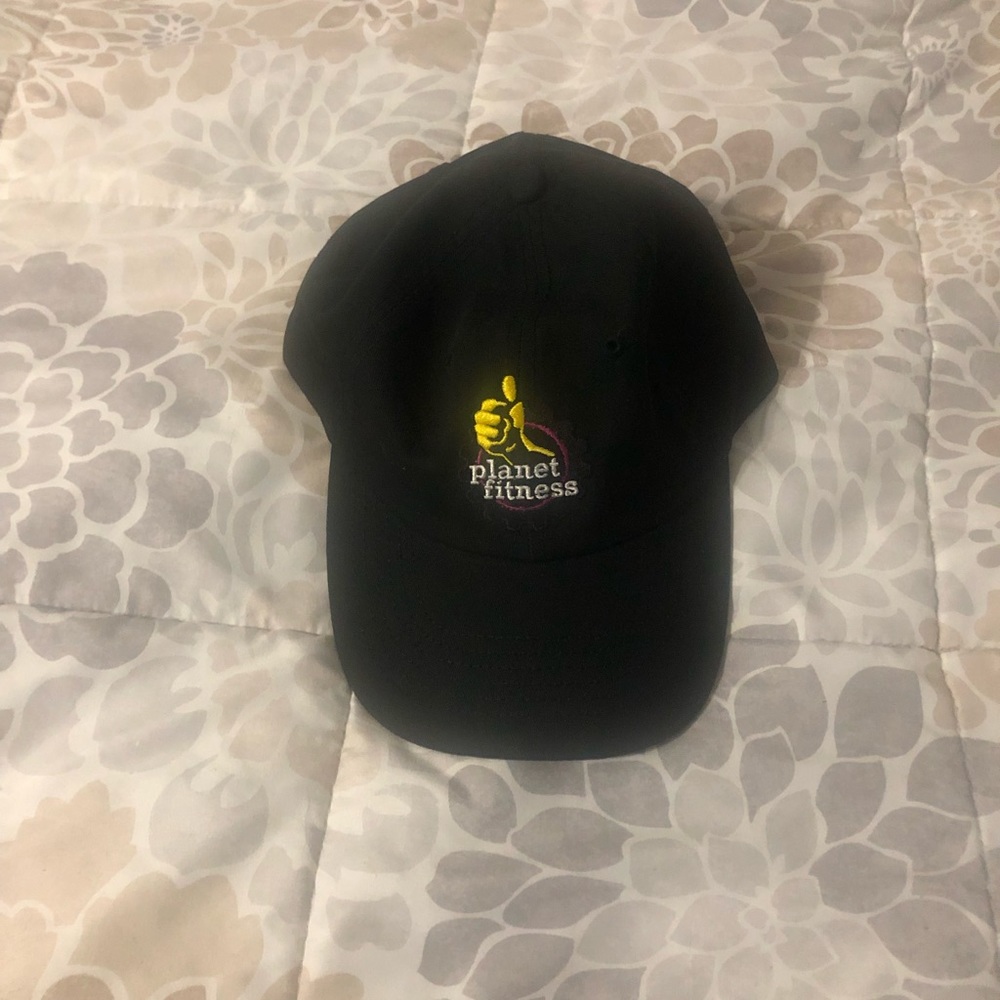 planet fitness hat